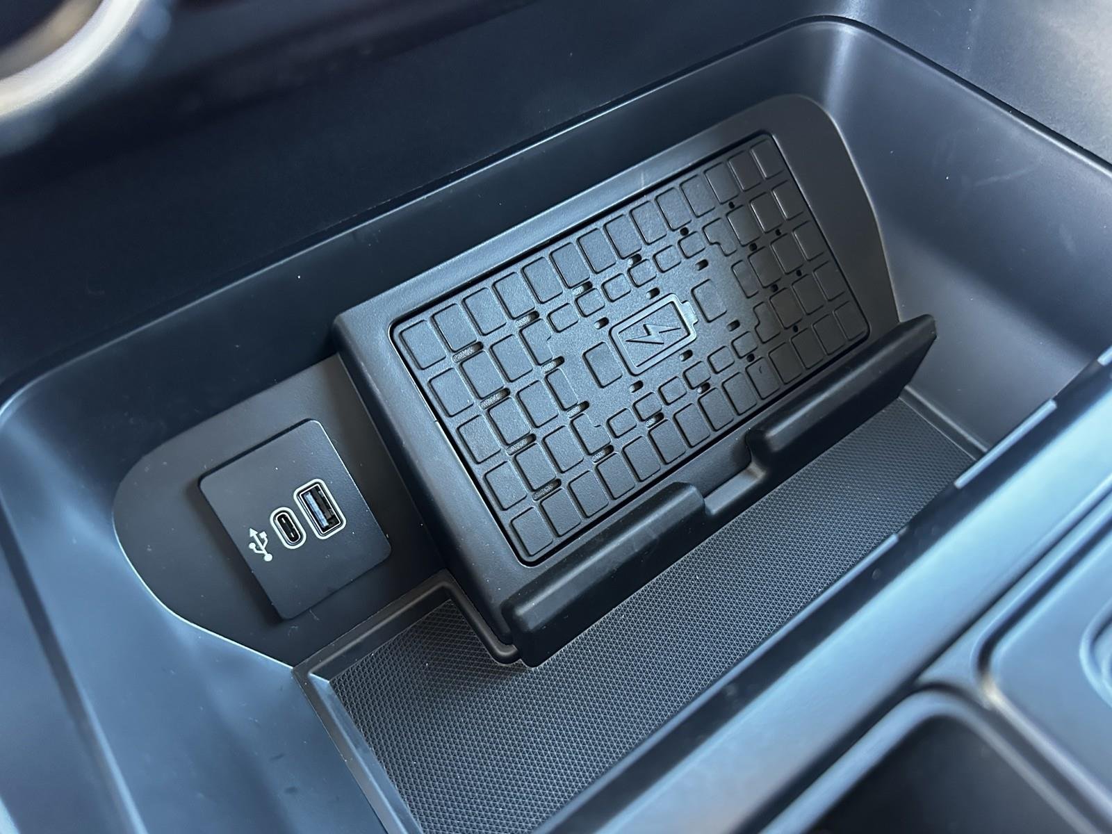 2025 Ford F-150 XLT - Photo 28