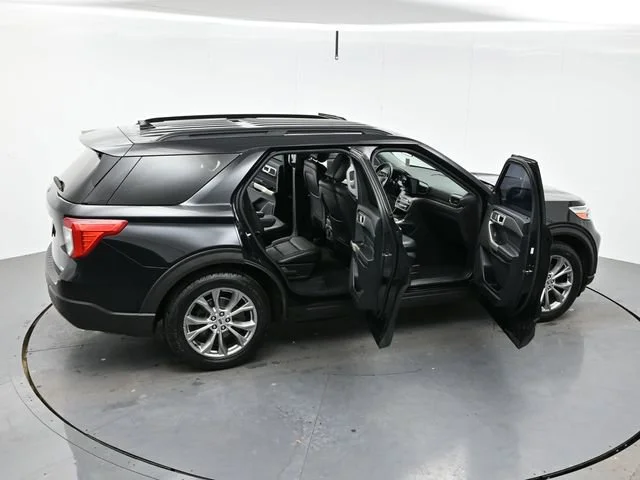 Used 2020 Agate Black Metal Ford XLT image 47