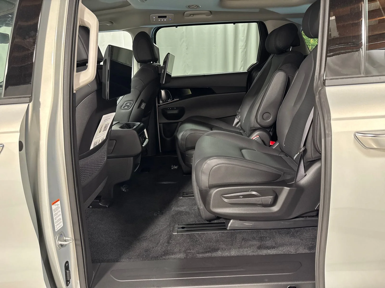 New 2026 Ivory Kia SX Prestige image 5