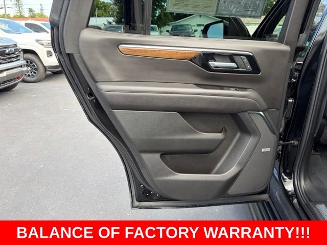 Used 2025 Black Chevrolet High Country image 13
