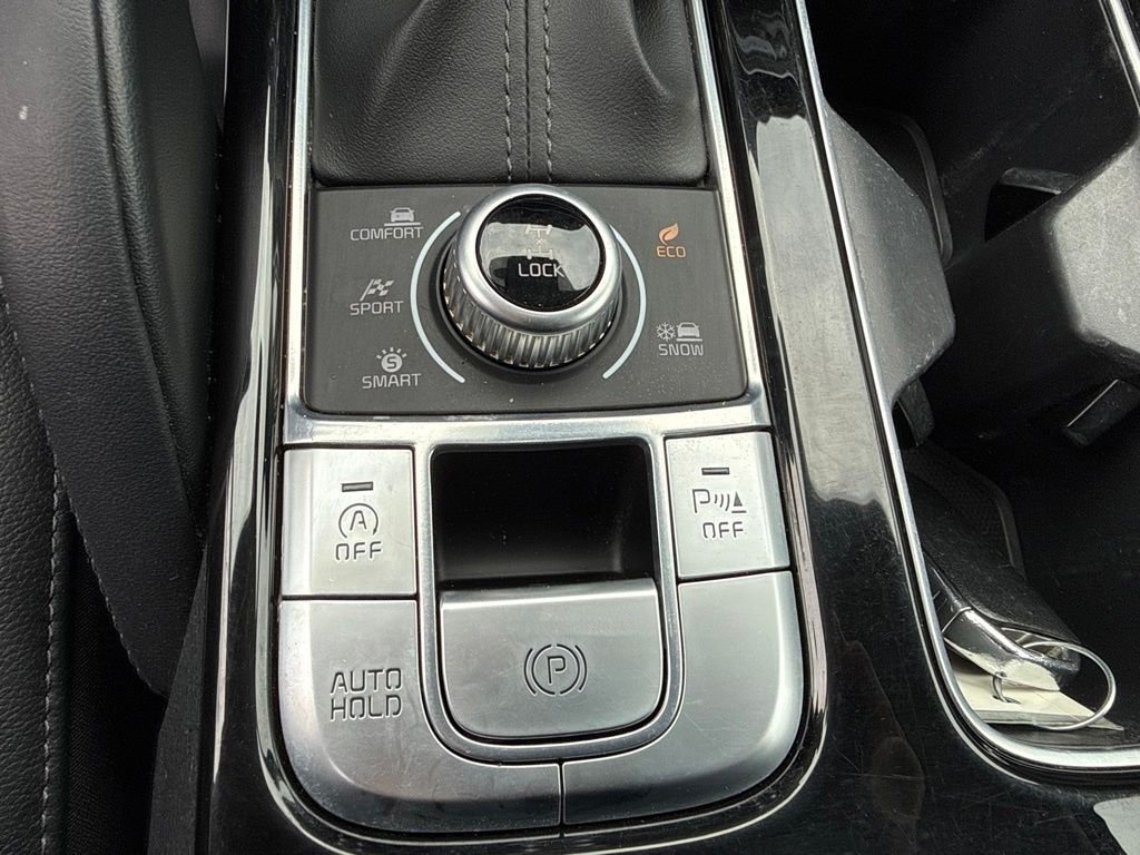 Used 2020 Silver Kia EX image 38