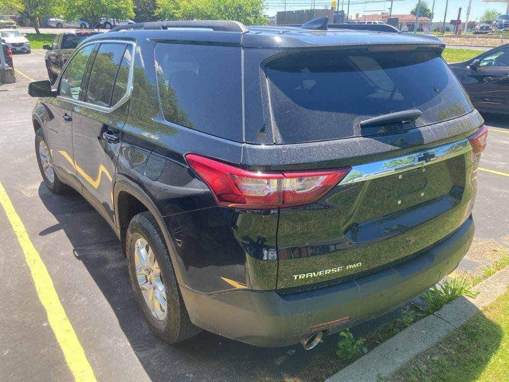 Used 2021 Black Metallic Chevrolet LT image 5