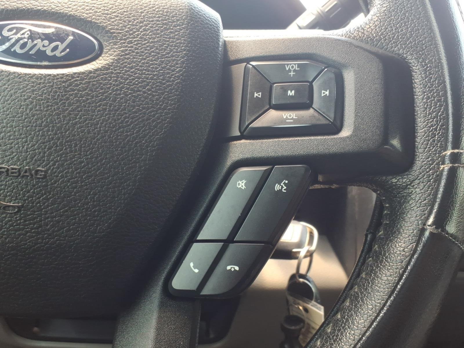 Used 2015 Magnetic Metallic Ford XLT image 26