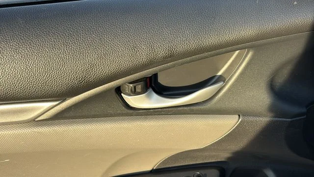 Used 2016 Gray Honda LX image 8