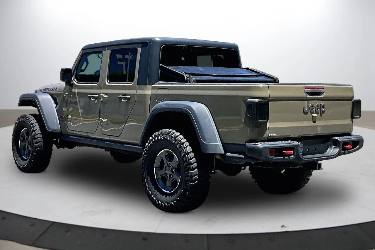 Certified Used 2020 Green Jeep Rubicon image 7