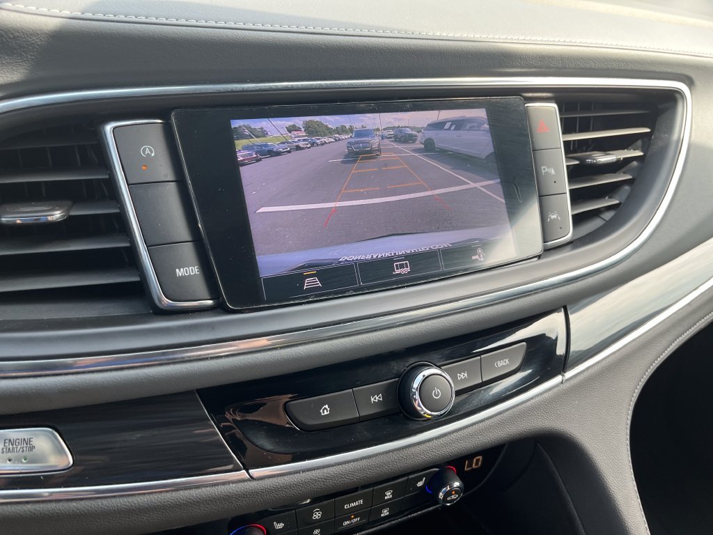 Used 2022 Silver Buick Essence image 18