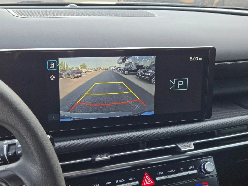 Used 2025 Gray Hyundai SEL image 25