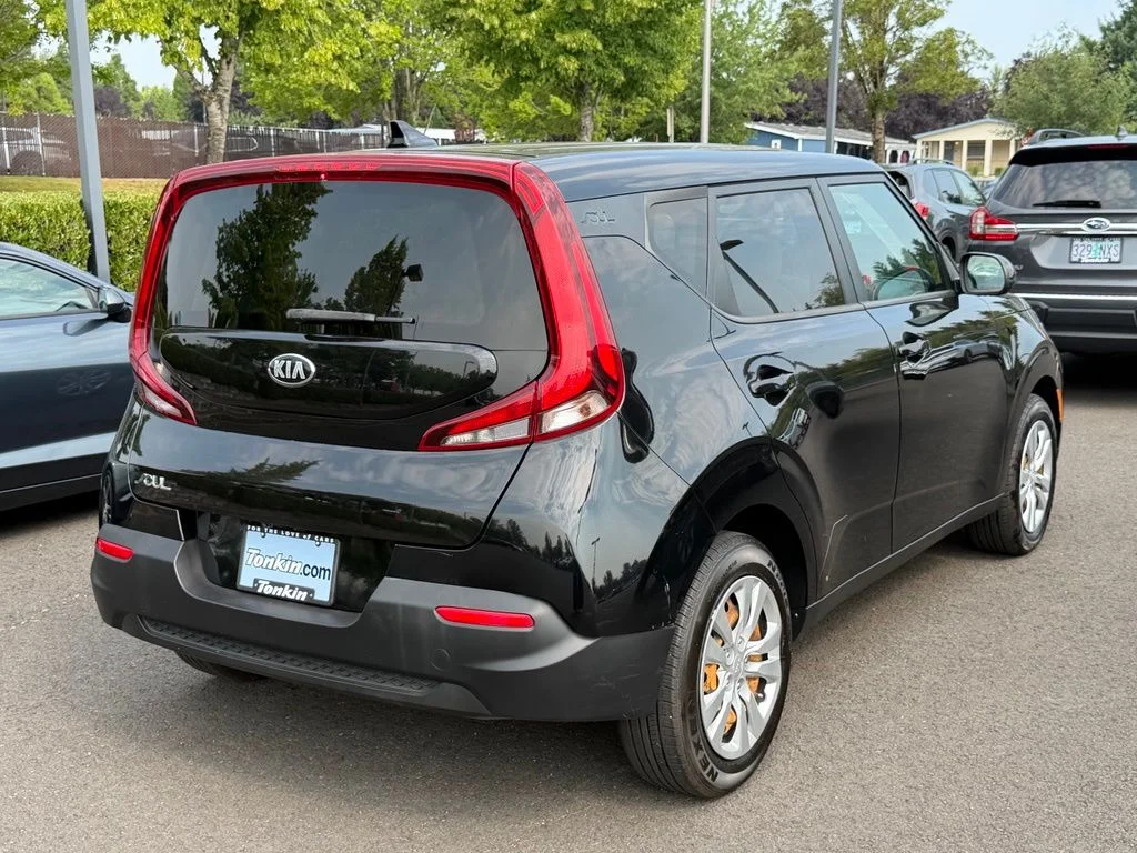 Used 2021 Cherry Black Kia LX image 7