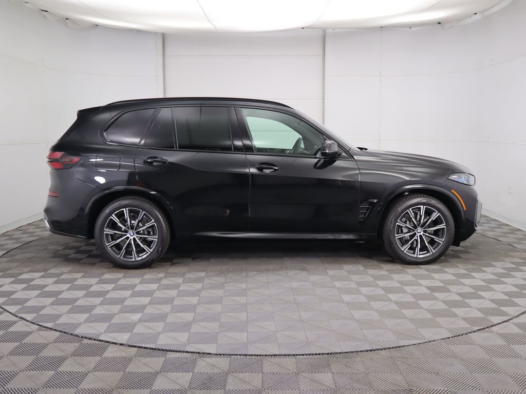 Used 2026 Black Sapphire Metallic BMW xDrive50e image 5