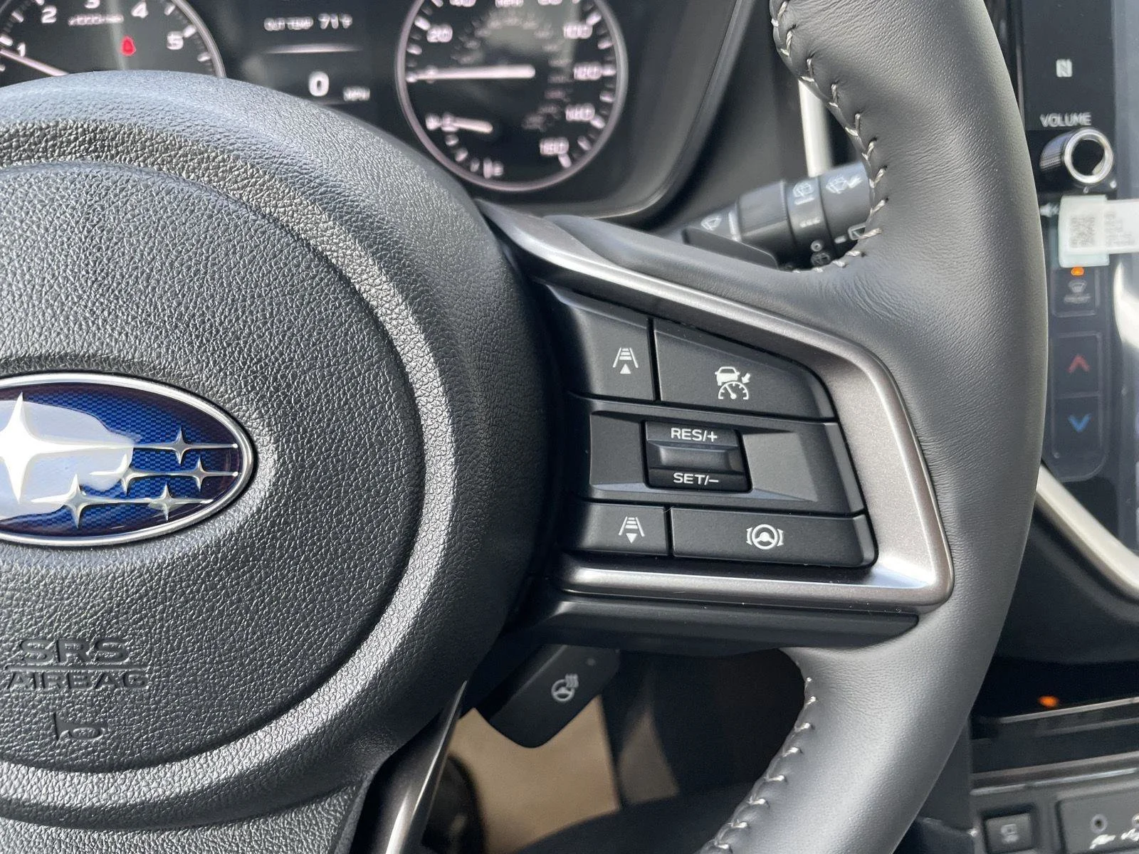 New 2026 Ice Silver Metallic Subaru Touring image 14