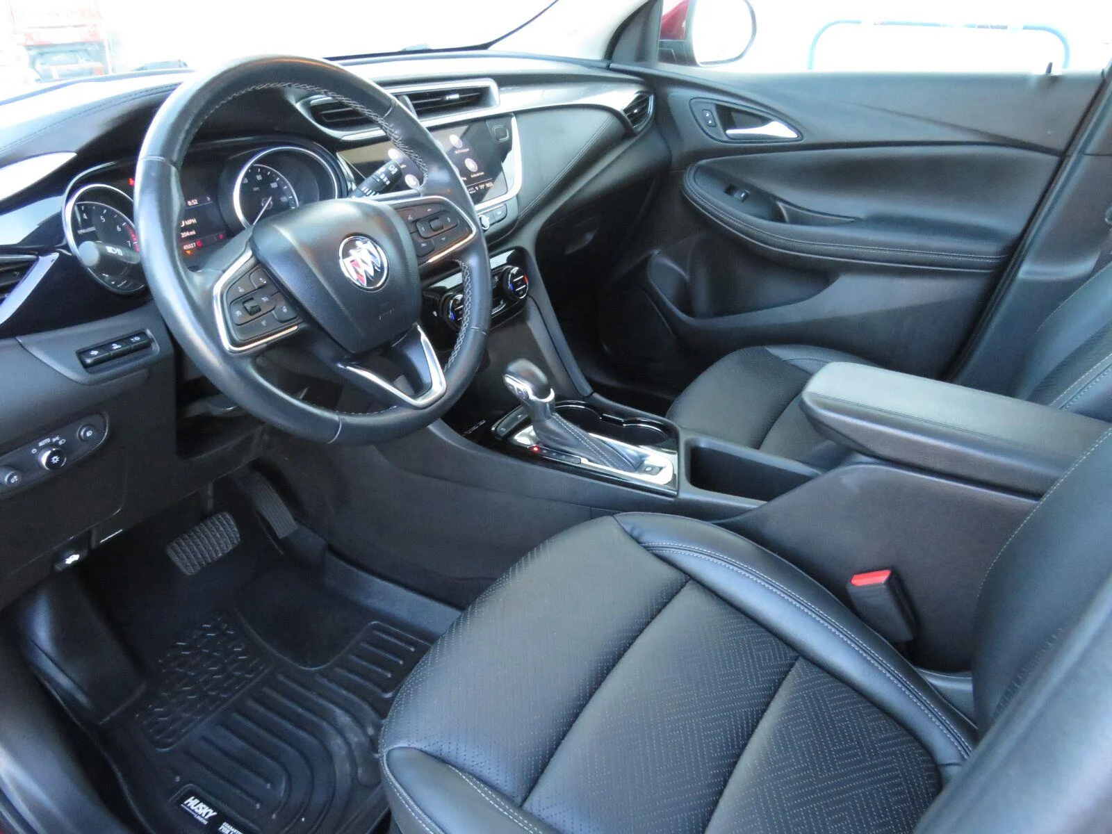 Used 2022 Cinnabar Metallic Buick Essence image 20