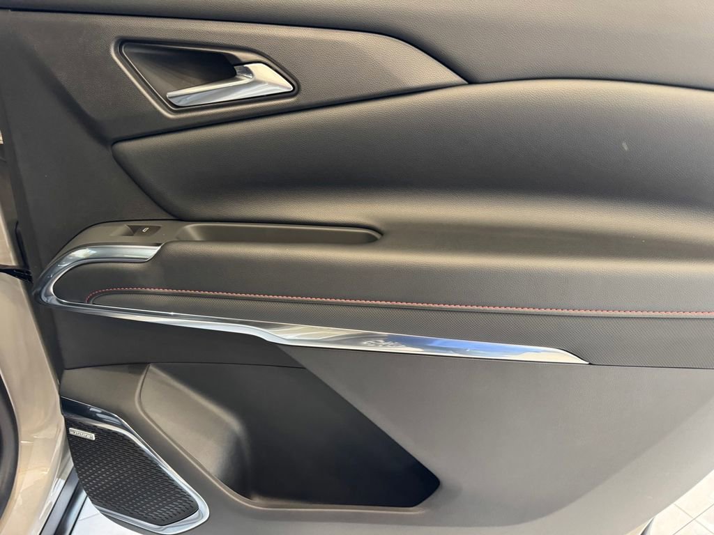 2026 Chevrolet Traverse Z71 - Photo 13
