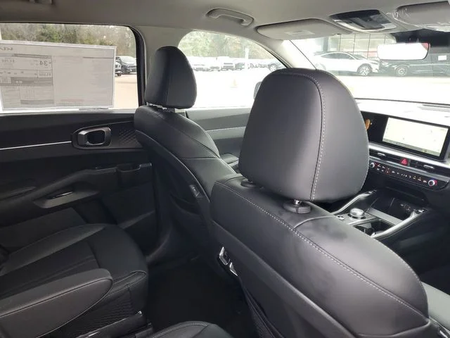2025 Kia Sorento EX Hybrid - Photo 31