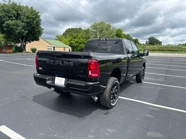 New 2026 Diamond Black Crystal Pearl-Coat Exterior Paint RAM Big Horn image 7