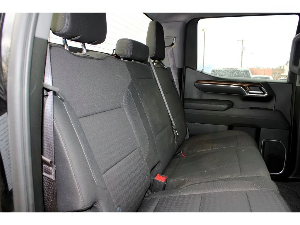 2023 Chevrolet Silverado 1500 LT - Photo 26