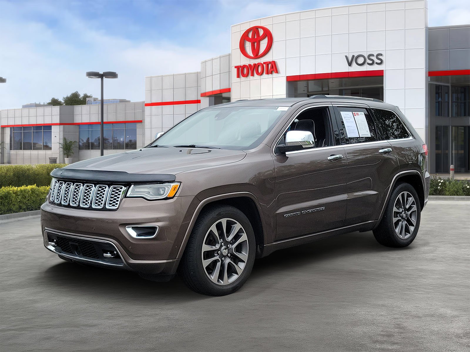 Used 2017 Walnut Brown Metallic Clear Coat Jeep Overland image 2