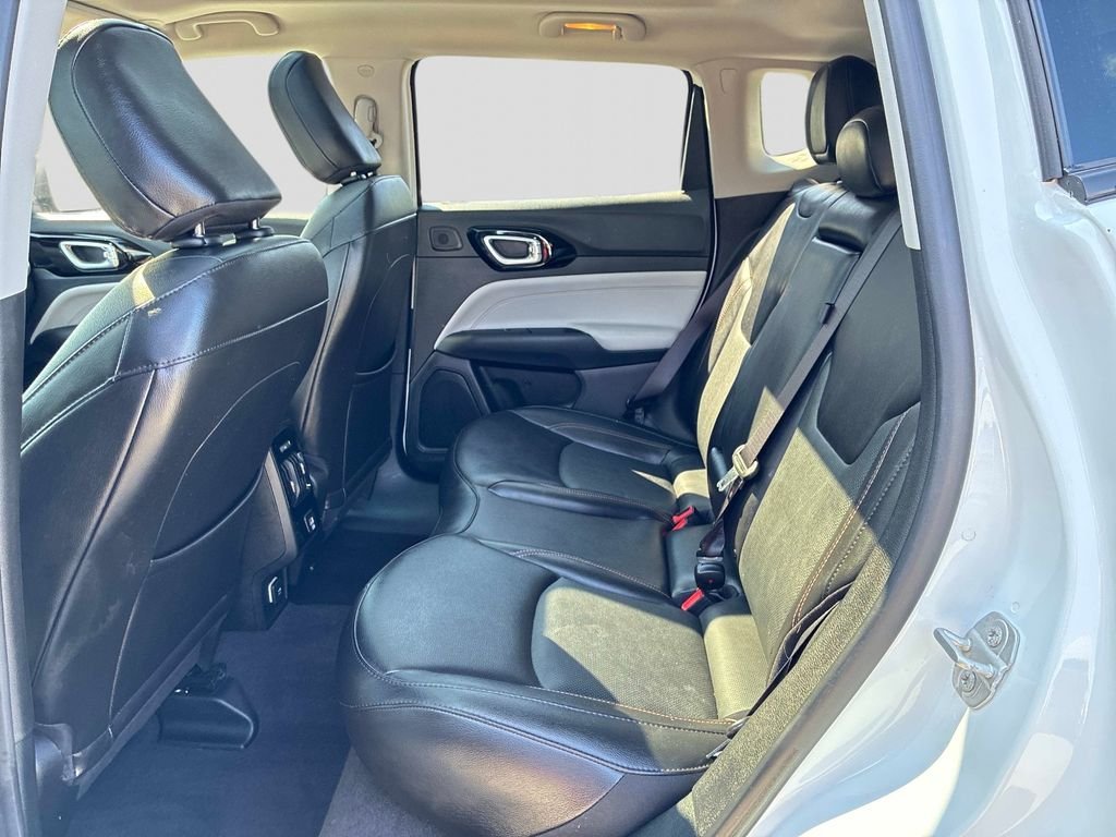 Used 2022 White Jeep Limited image 15