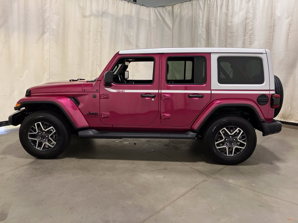 New 2026 Tuscadero Pearl-Coat Exterior Paint Jeep Sahara image 30