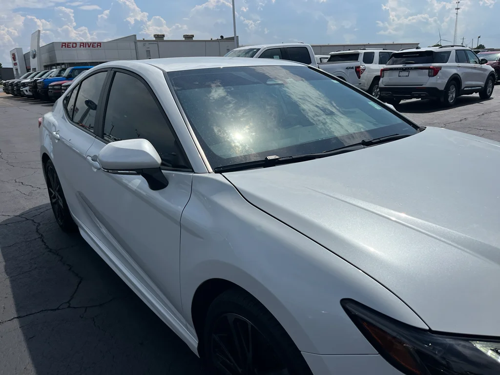 Certified Used 2025 Wind Chill Pearl Toyota XSE image 12