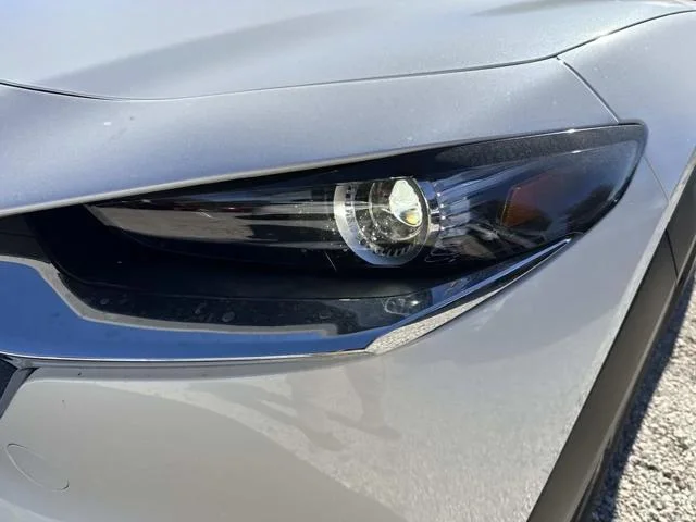 2026 Mazda CX-30 S - Photo 11