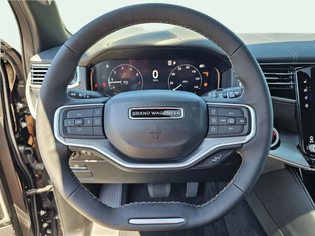 New 2026 High Gloss Black Exterior Paint Jeep Limited Reserve image 21