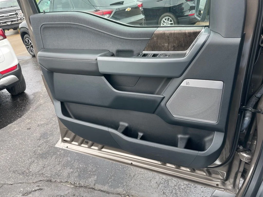 Used 2023 Stone Gray Metallic Ford Lariat image 55