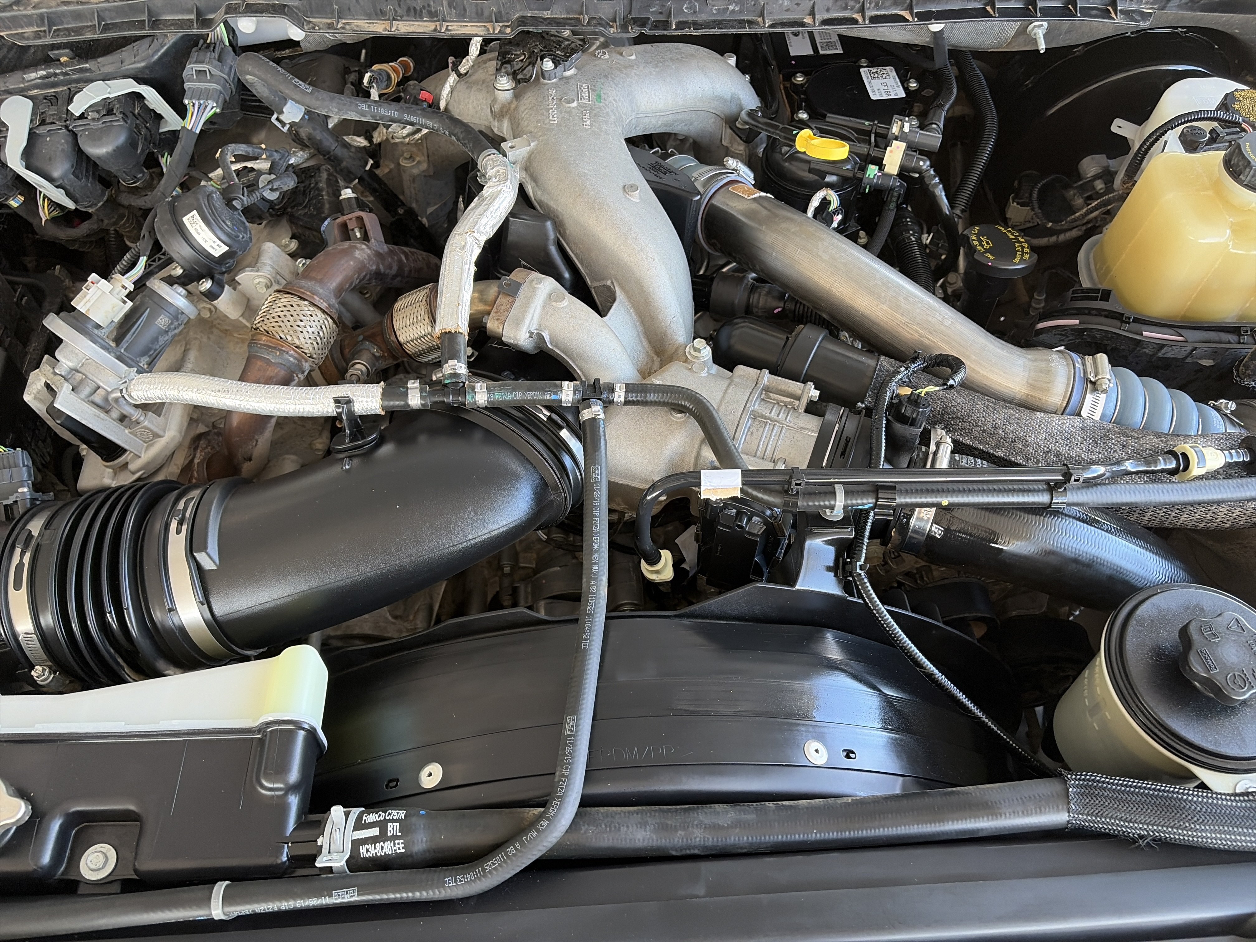 Used 2020 White Ford XL image 10