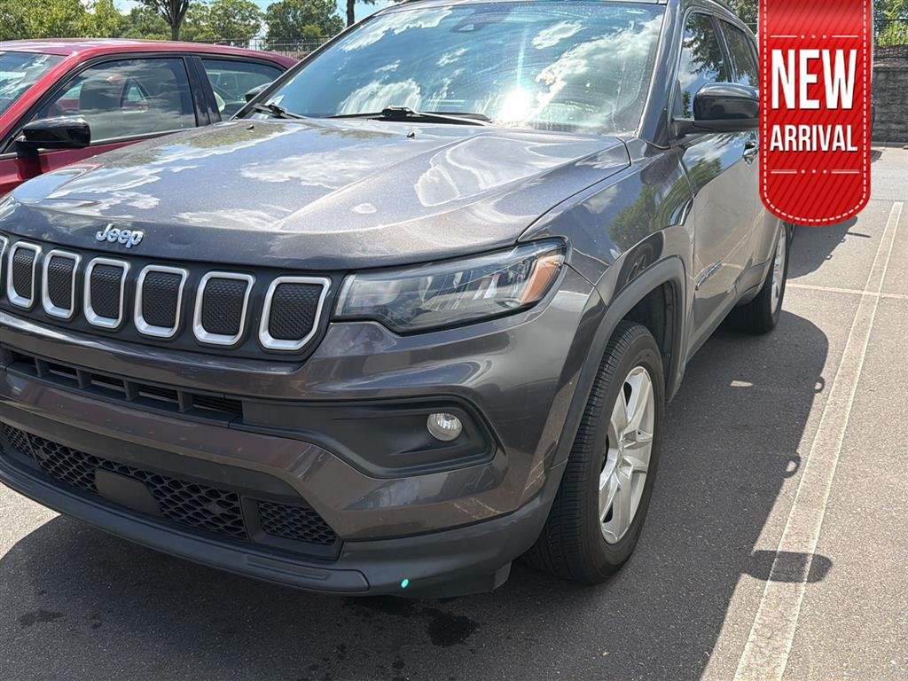 Used 2022  JEEP  image 1