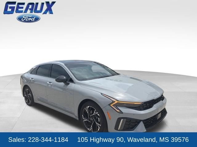 2025 Kia Optima GT-Line AWD's photo