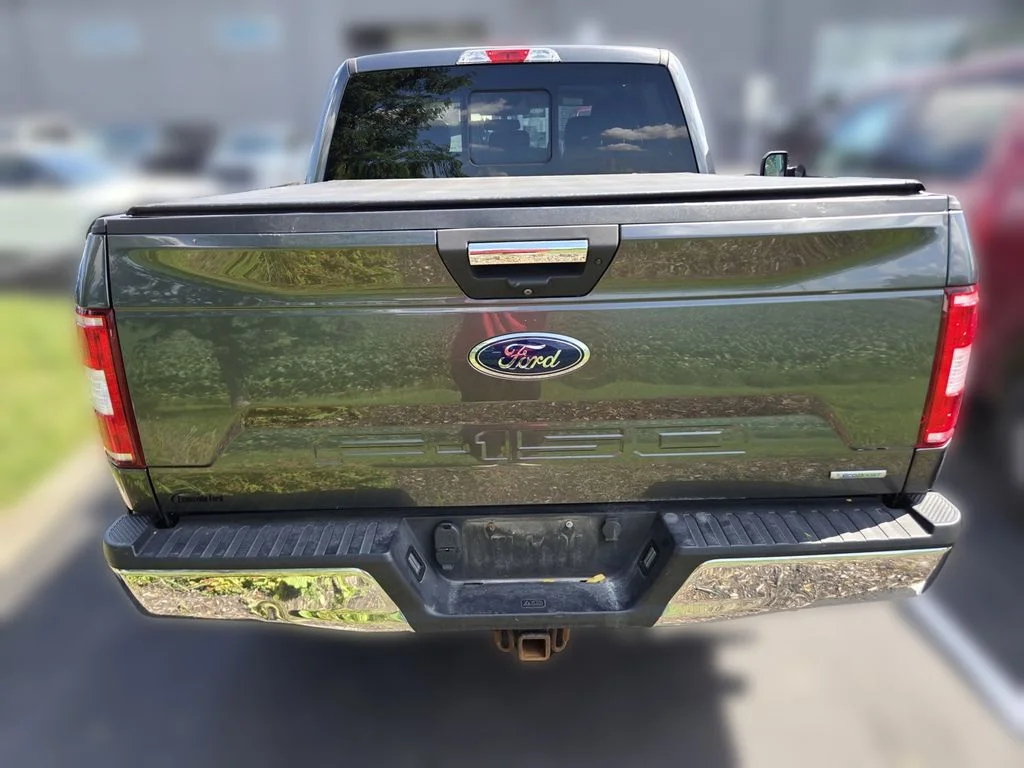 Certified Used 2019 Magnetic Metallic Ford XLT image 9