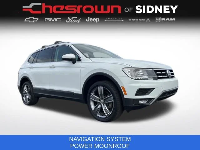 Used 2020 White Volkswagen 2.0T SEL image 11