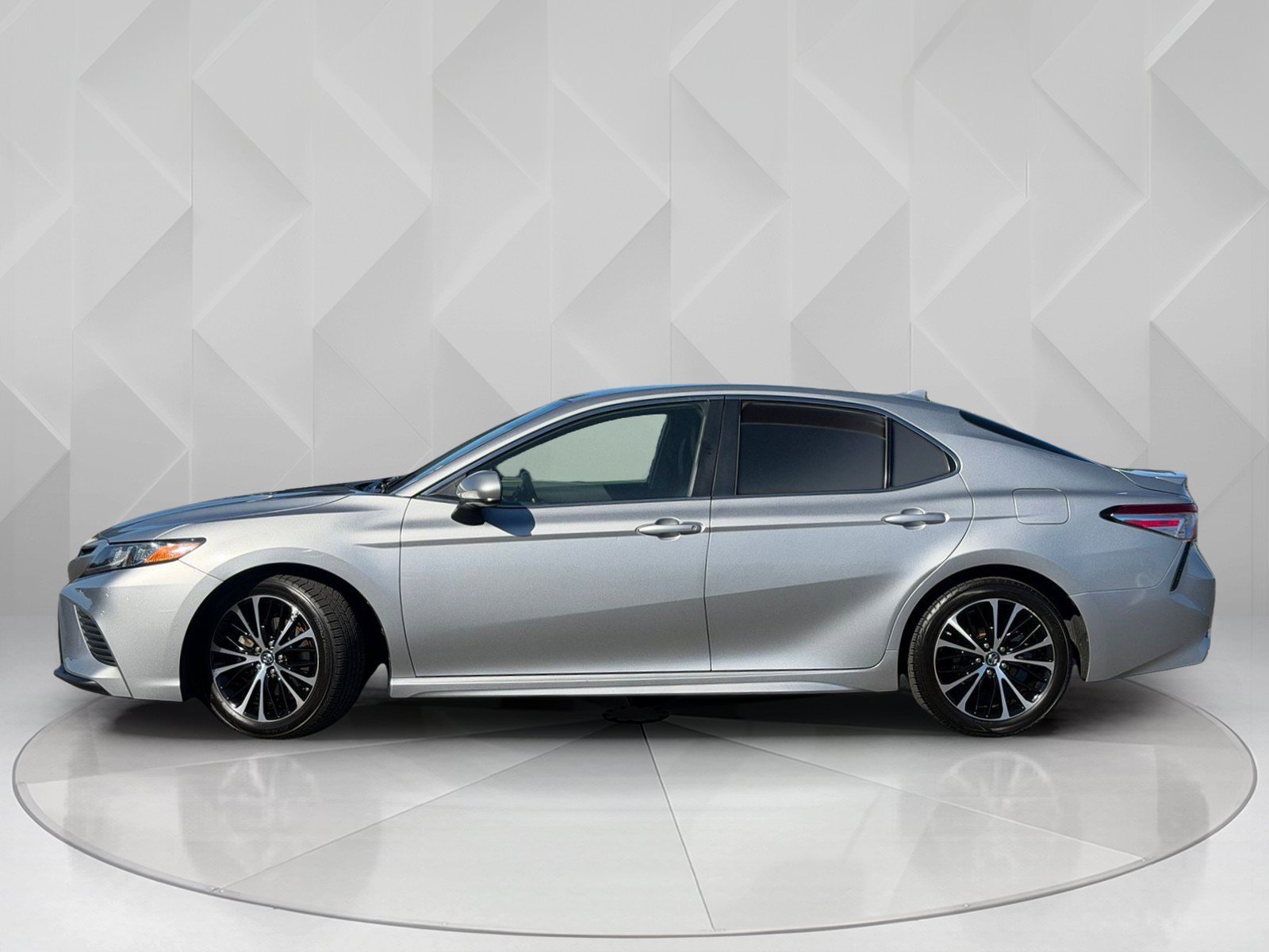 Used 2020 Celestial Silver Metallic Toyota SE image 2