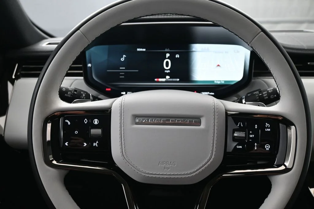 Certified Used 2024 Green Land Rover Dynamic SE image 18