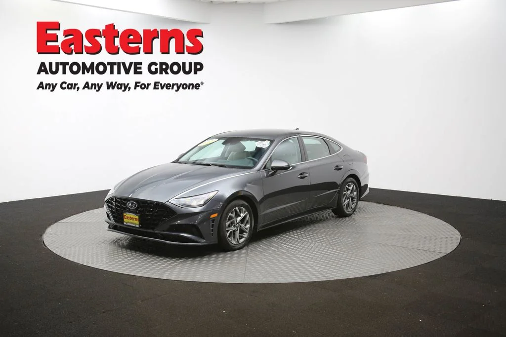 Used 2023 Gray Hyundai SEL image 53