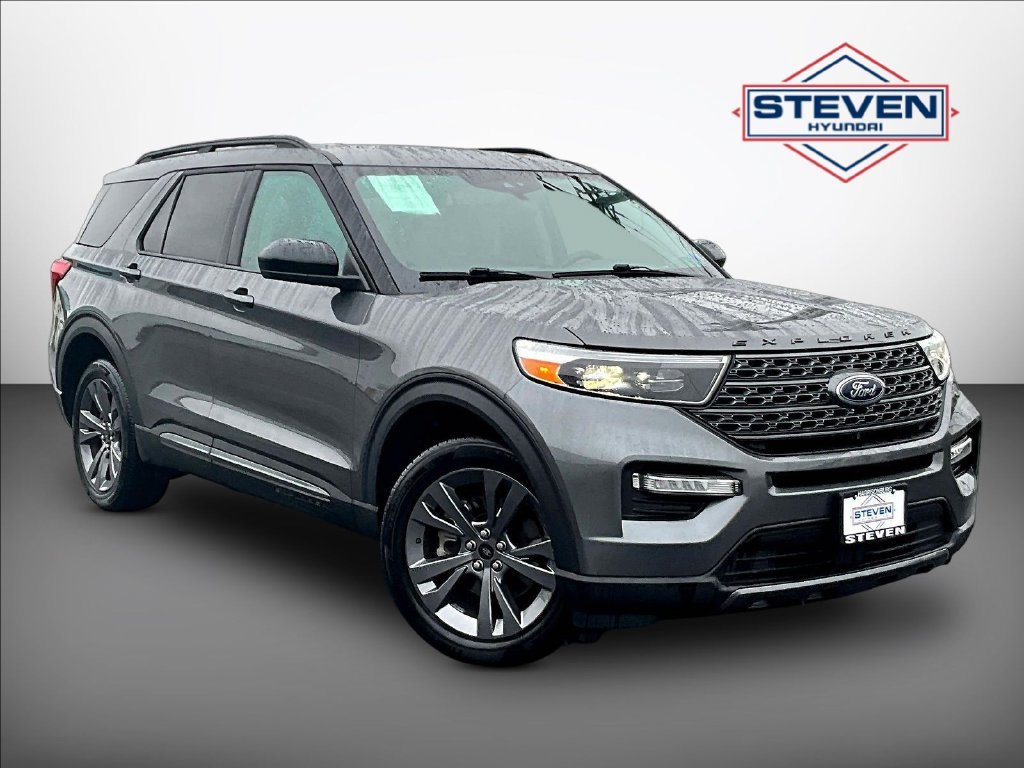 Used 2023 Gray Ford XLT image 1
