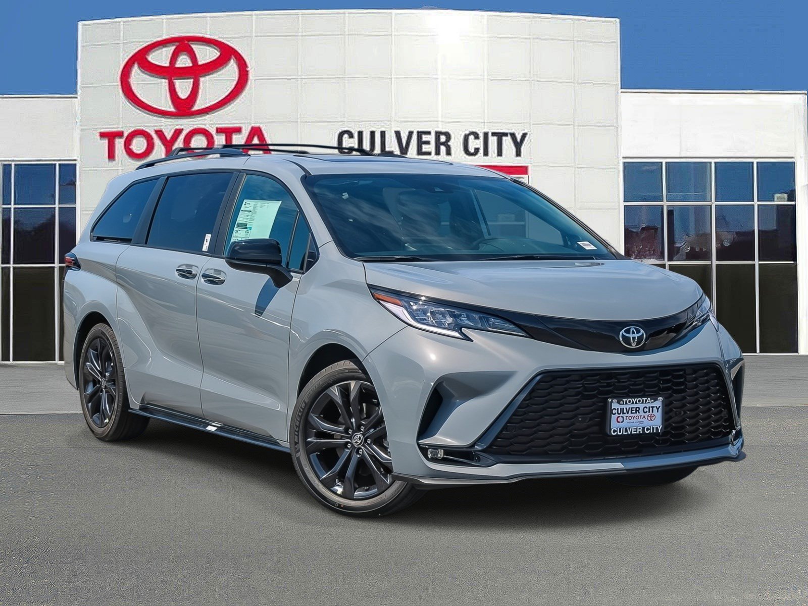 2026 Toyota Sienna  XSE