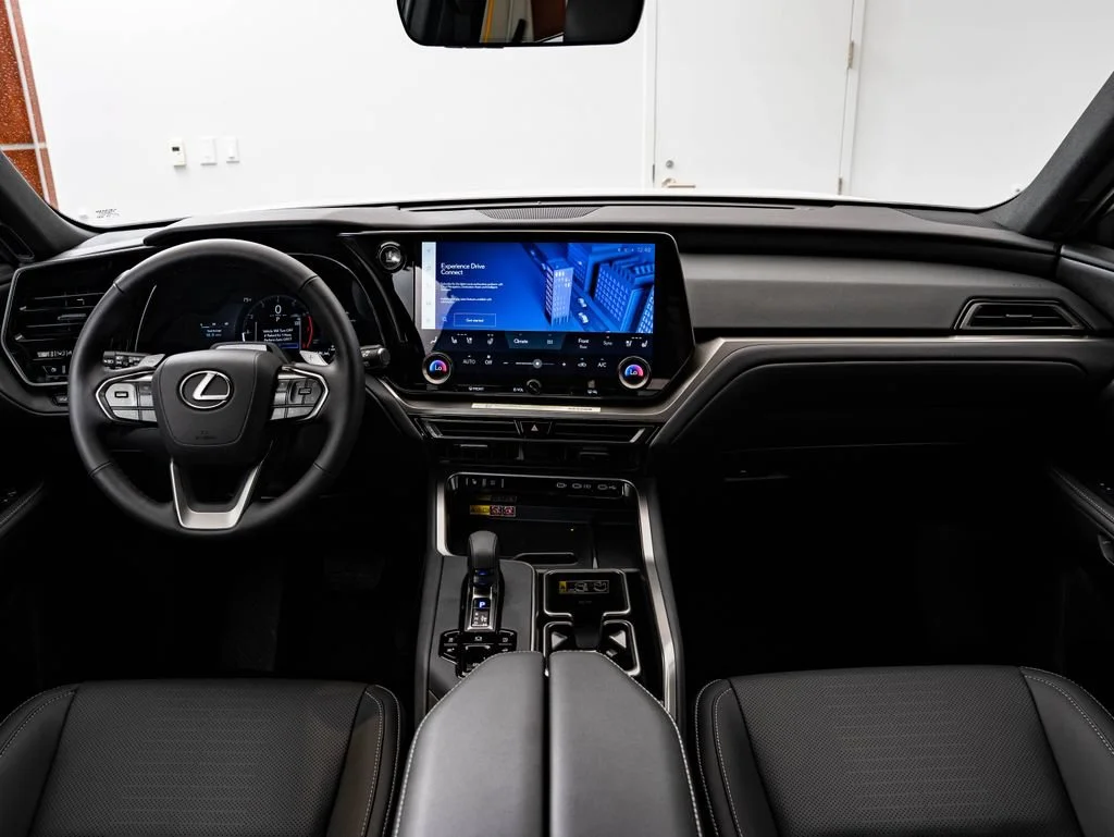 New 2026 Wind Chill Pearl Lexus PREMIUM AWD image 35