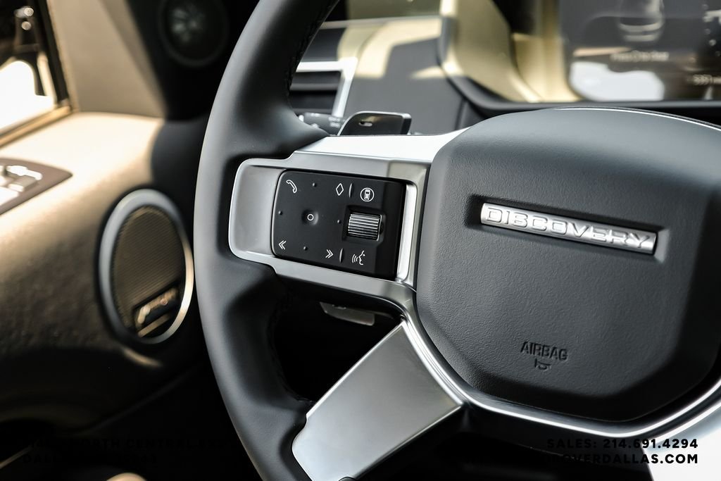 Used 2025 Black Land Rover S image 15
