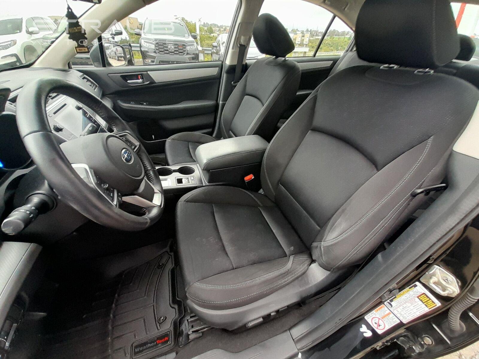 Used 2018 Crystal Black Silica Subaru Premium image 38