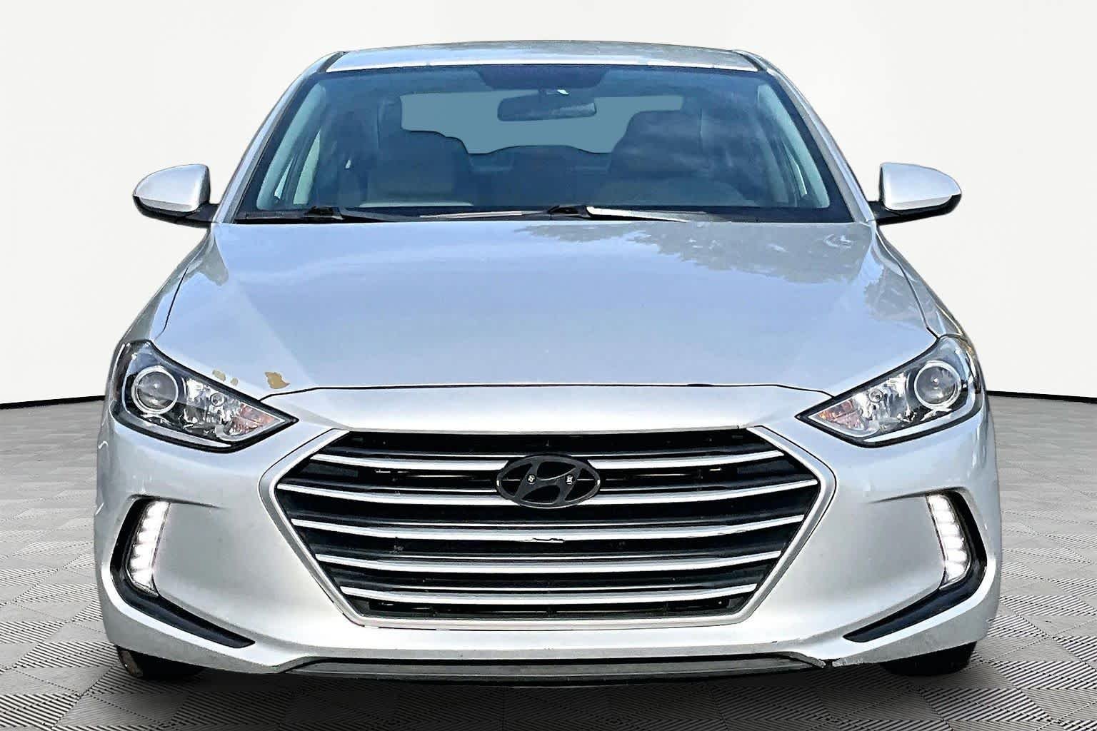 Used 2017 Symphony Silver Hyundai SE image 4