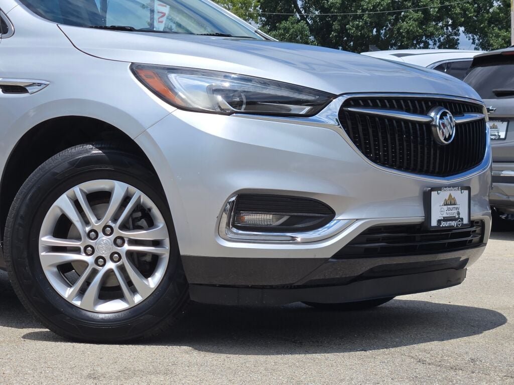 Used 2018 Silver Buick Essence image 2