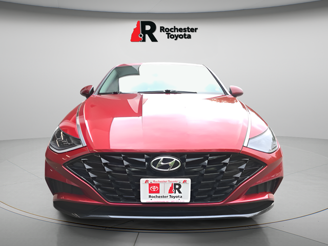 Used 2023 Red Hyundai SEL image 3