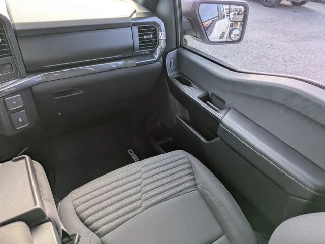 Certified Used 2021 Oxford White Ford XL image 17