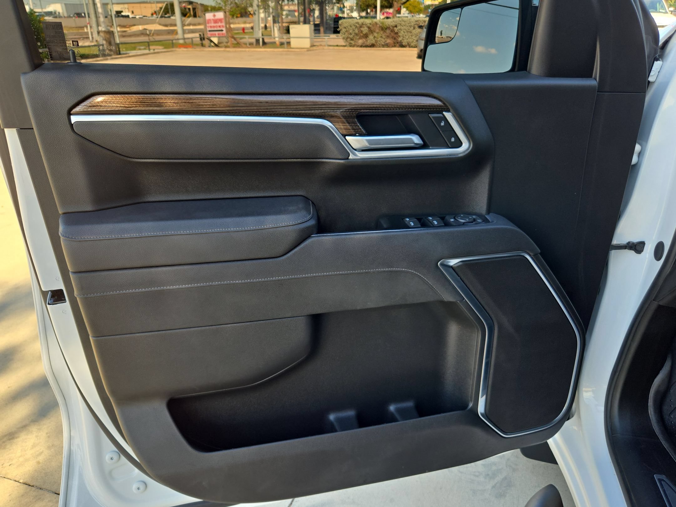 2026 Chevrolet Silverado 1500 LT - Photo 12