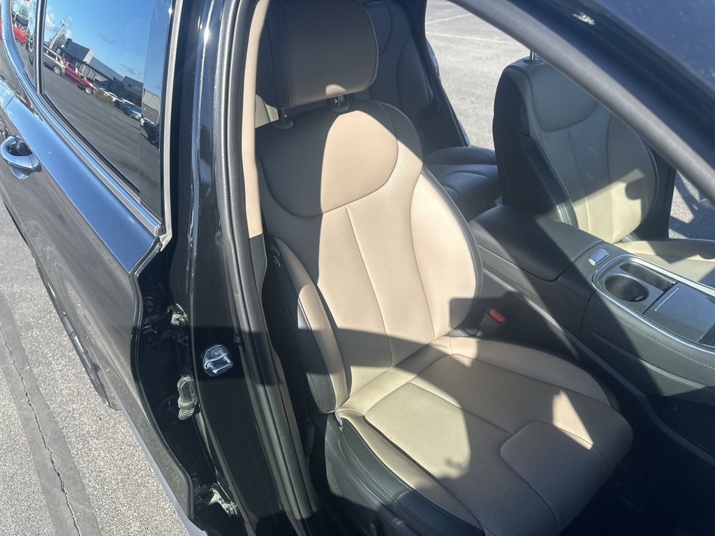 Certified Used 2023 Black Hyundai SEL Premium image 33