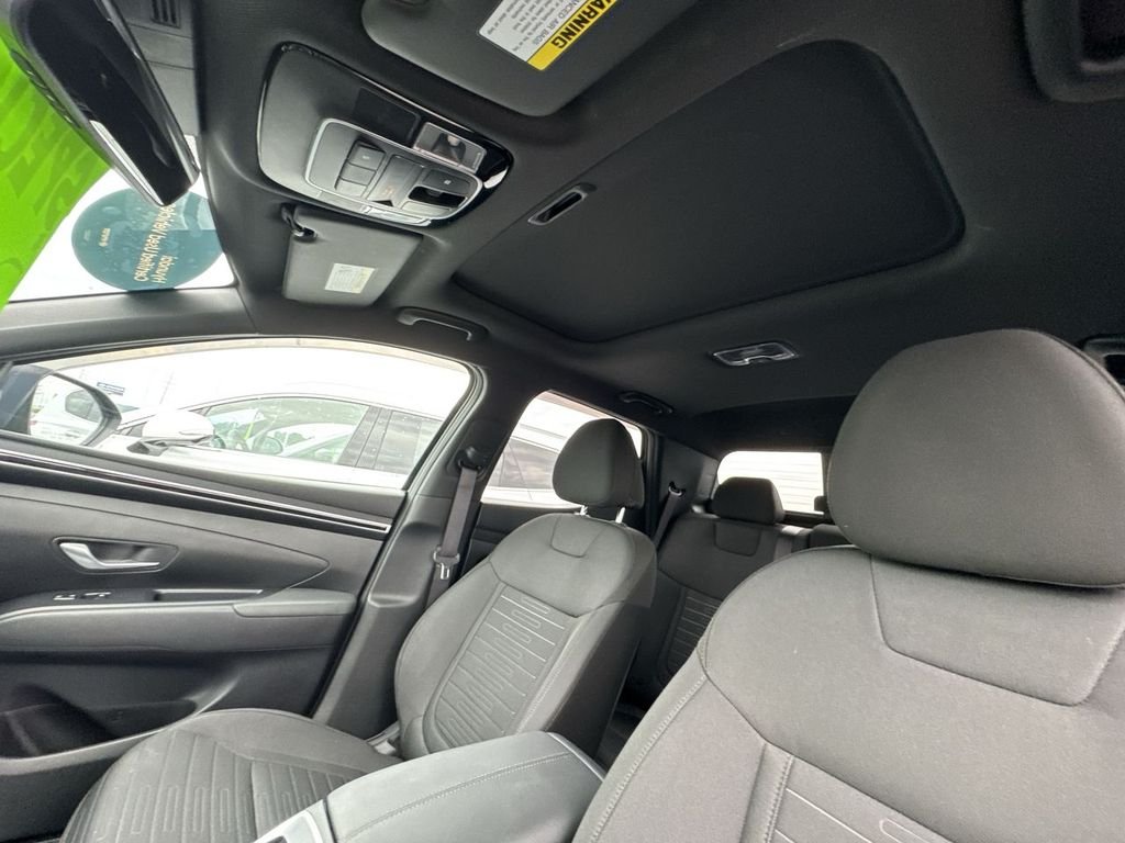 Certified Used 2022 Black Hyundai SEL Premium image 28