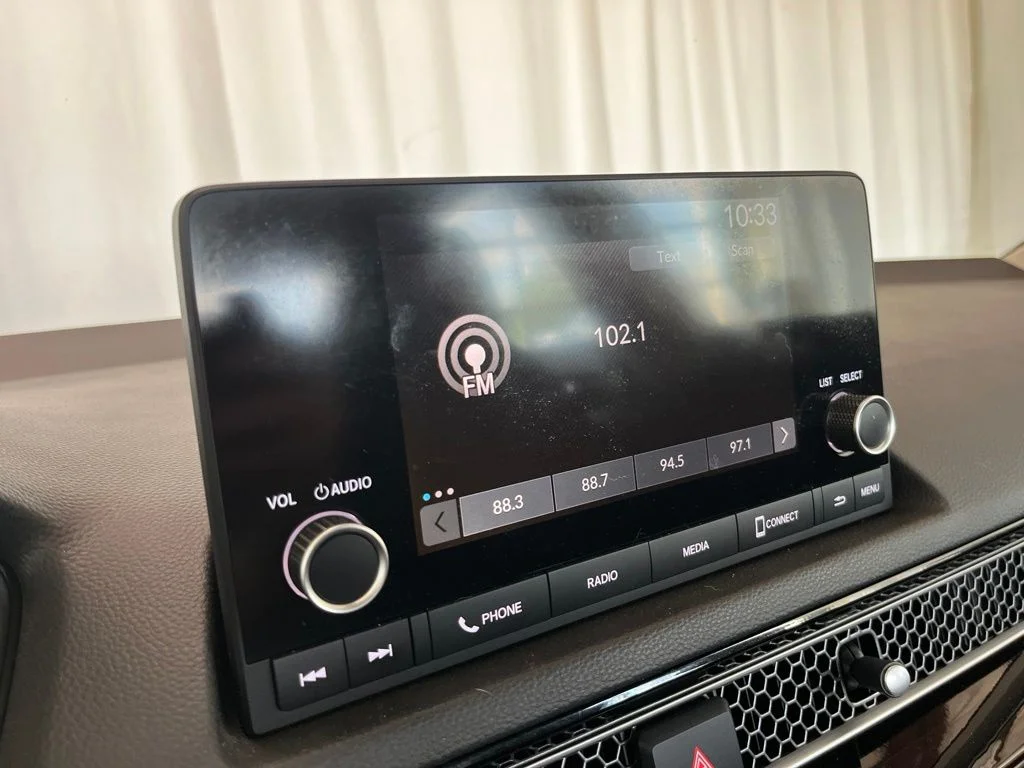 Used 2023 Red Honda LX image 11