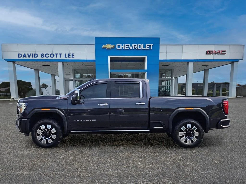 Used 2025 Titanium Rush Metallic GMC Denali image 14