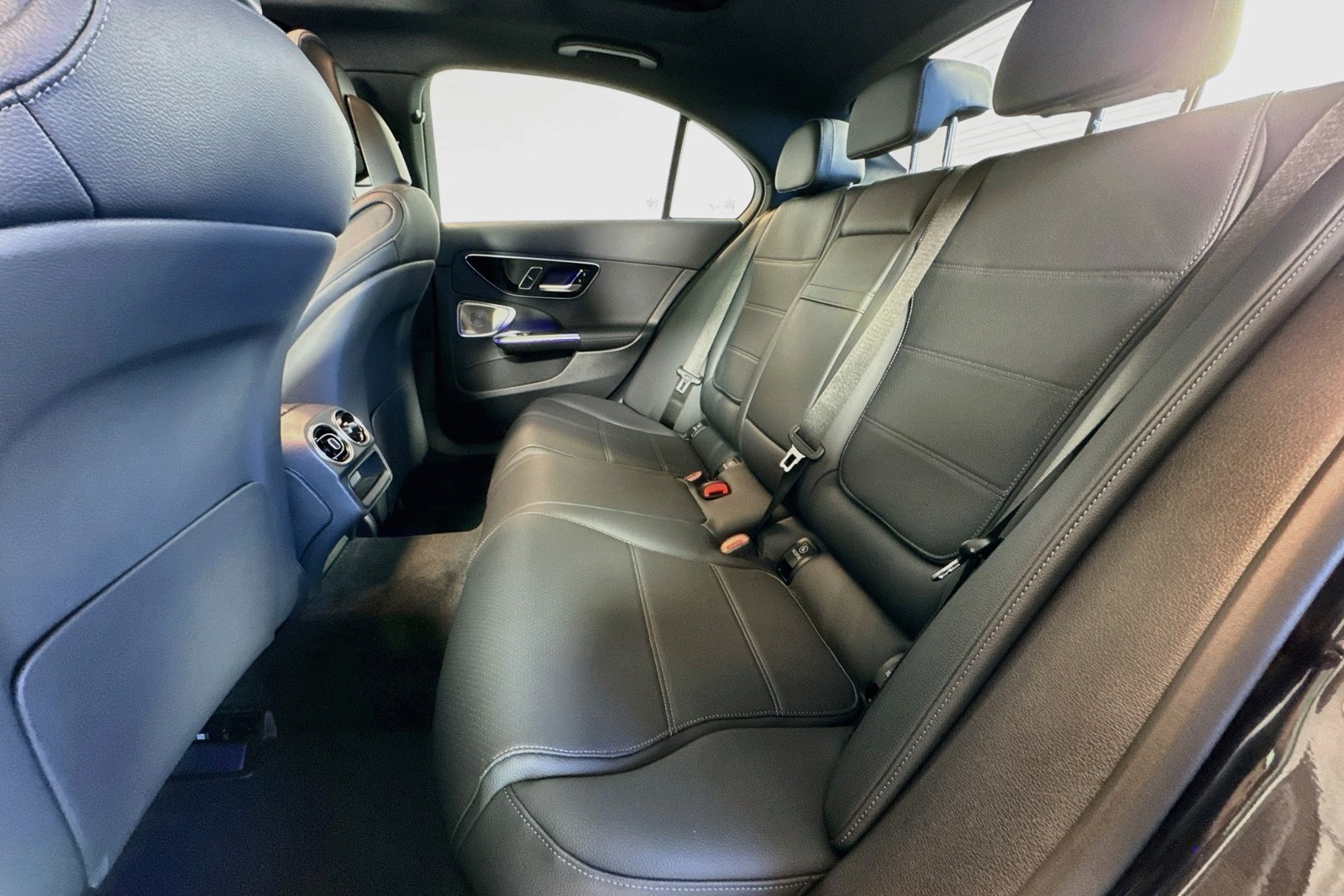 New 2026 Graphite Grey Metallic Mercedes-Benz C 300 image 22