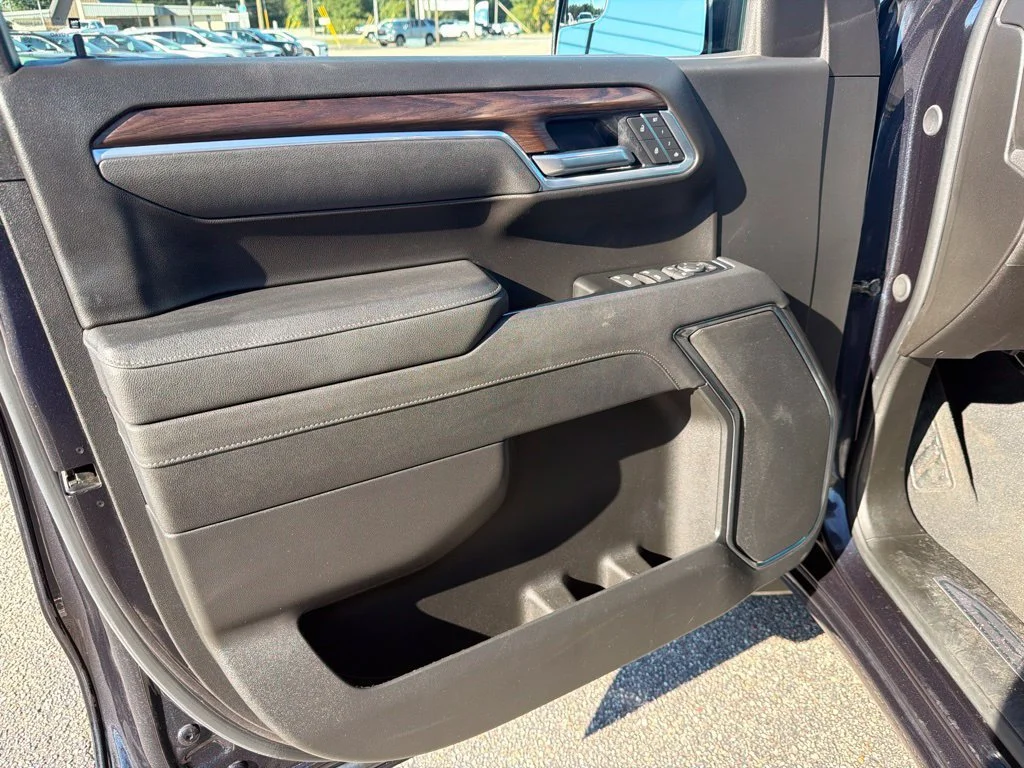 Used 2026 Titanium Rush Metallic GMC SLT image 16